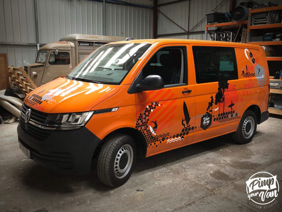3-vwt6.1-conducteur-vanaway-decorationsurmesure-van-sticker-pimpyourvan
