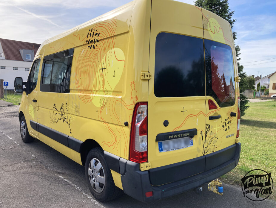 7-master-conducteur+arriere-decorationsurmesure-van-sticker-pimpyourvan