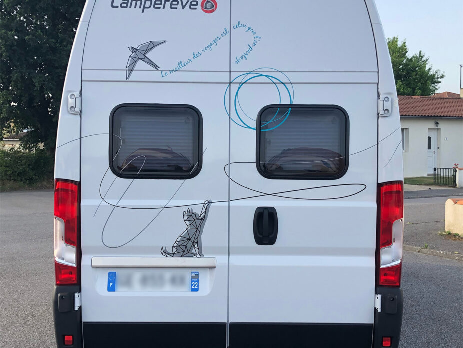 3-ducato-familyvan-arriere-decorationsurmesure-van-sticker-pimpyourvan