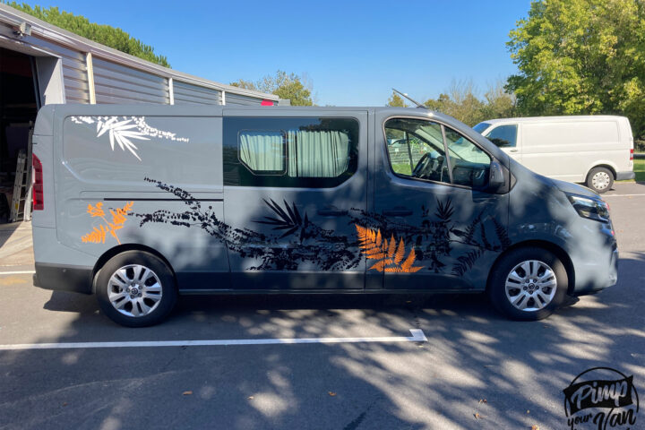 1-stickersurmesure-passager-stickervan-sticker-nissanprimastar-pimpyourvan